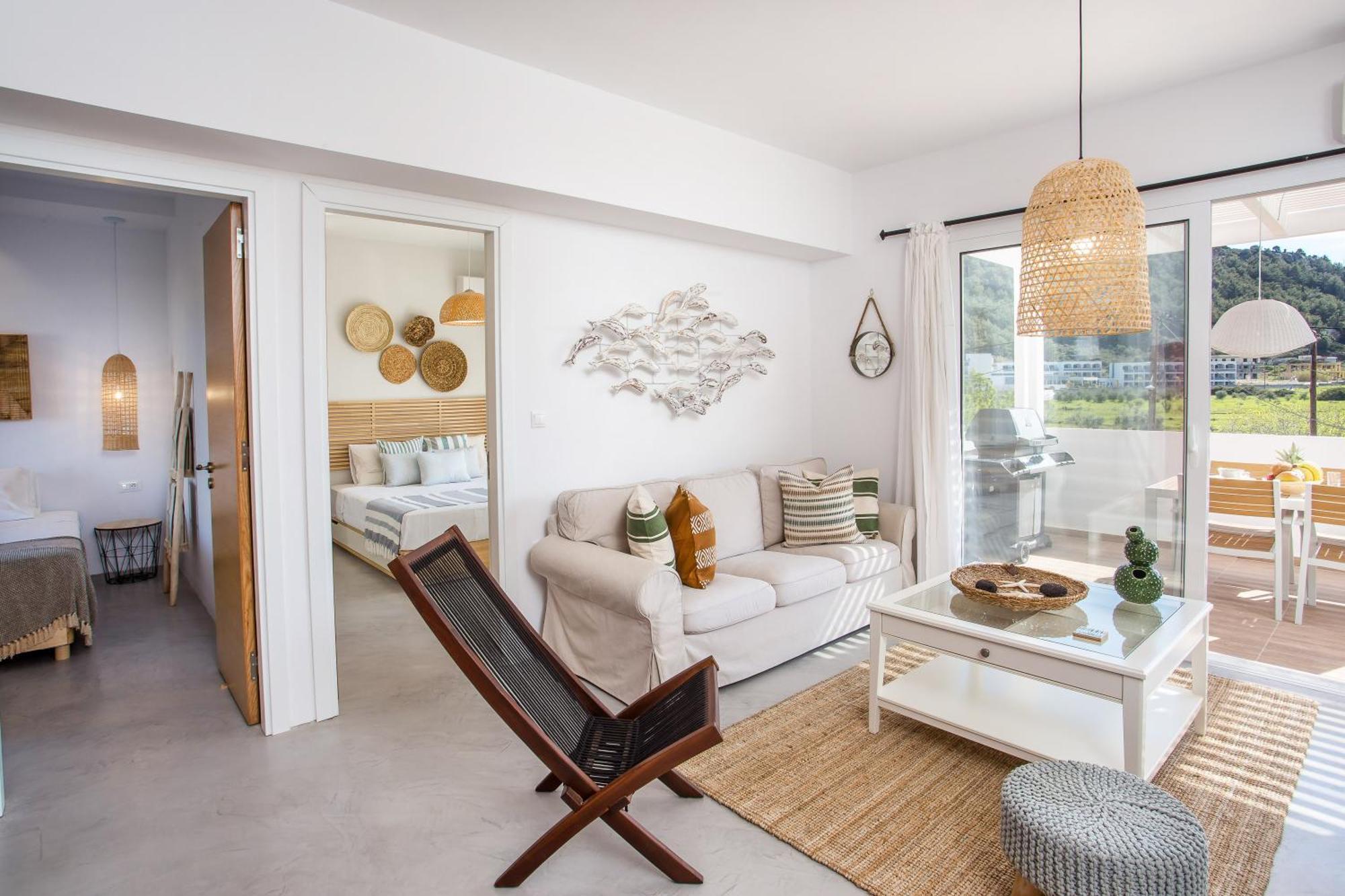 Euphoria Luxury Apartment ฟาลิรากี ภายนอก รูปภาพ